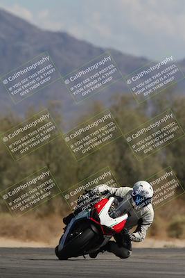 media/Oct-13-2025-Moto Forza (Mon) [[a66d839500]]/2-A Group/Session 4 Turn 7/